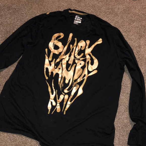 nike kobe long sleeve shirt